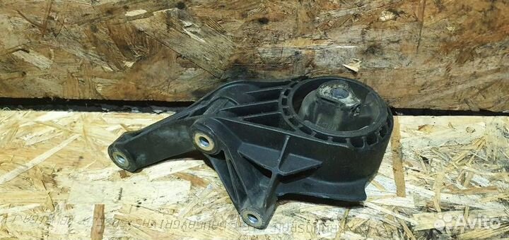 Опора двигателя передняя Chevrolet Cruze 2009-2016