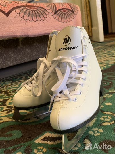 Коньки фигурные детские