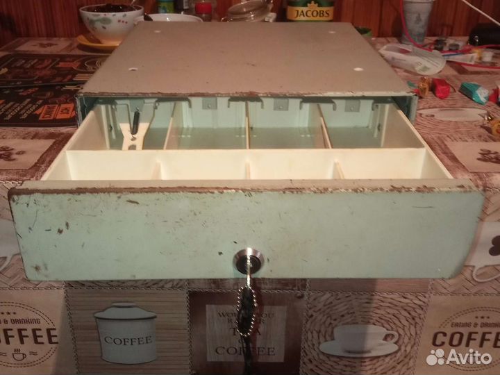 Кассовый ящик