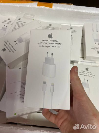 Зарядка на iPhone 20w