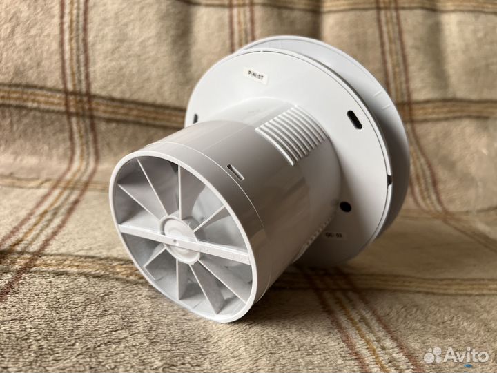 Вентилятор вытяжной с датчиком влажности