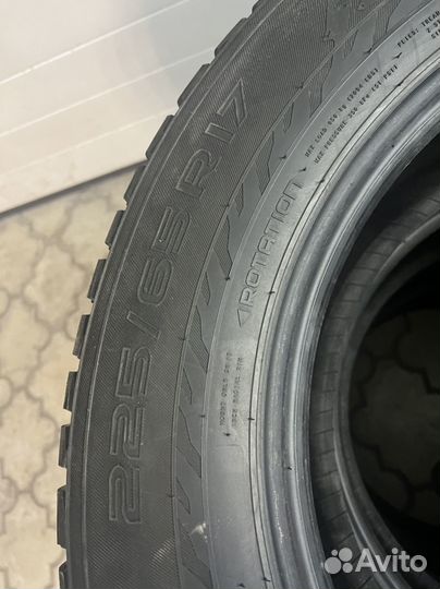 Nokian Tyres Hakkapeliitta 9 SUV 225/65 R17