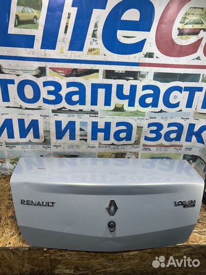 Крышка багажника дефект Рено Логан1