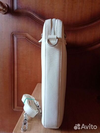 Сумка белая, портфель деловой, кейс для ноутбука