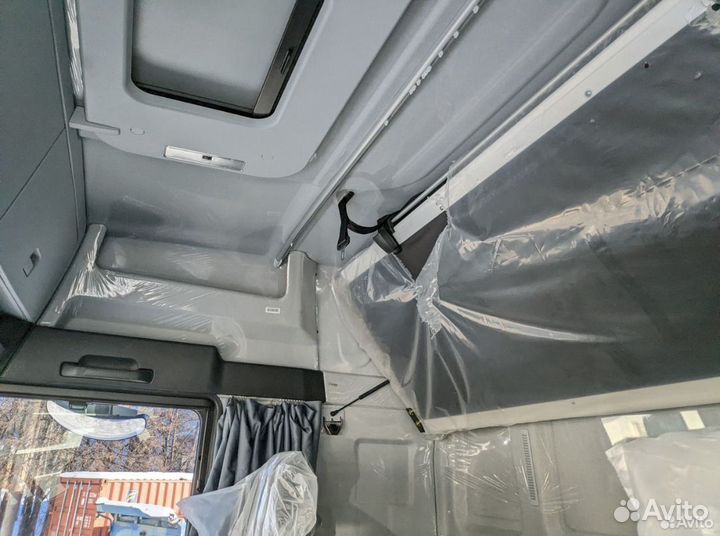 Sitrak ZZ4186V361HE, 2023