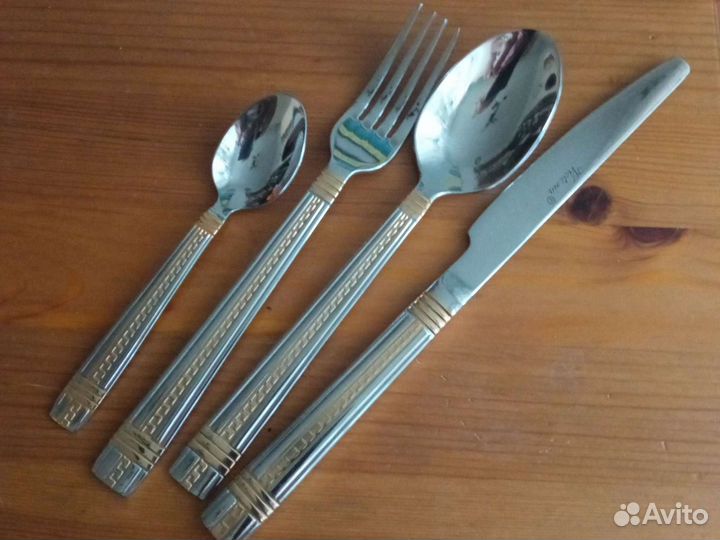 Набор столовых приборов на 6 персон