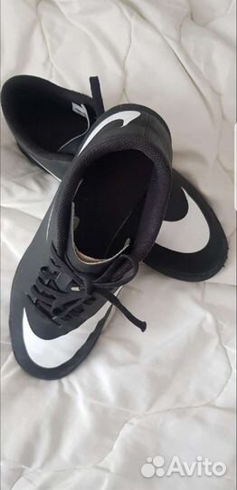 Кроссовки мужские 42 размер бу