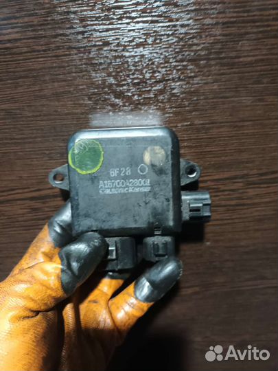 Блок управления вентилятором Mitsubishi Lancer 9