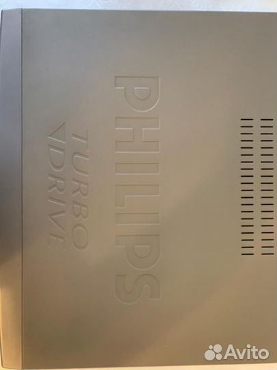Видеомагнитофон philips