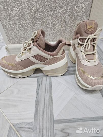Michael kors кроссовки 40