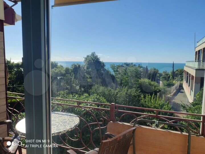 Дом 250 м² на участке 5 сот.