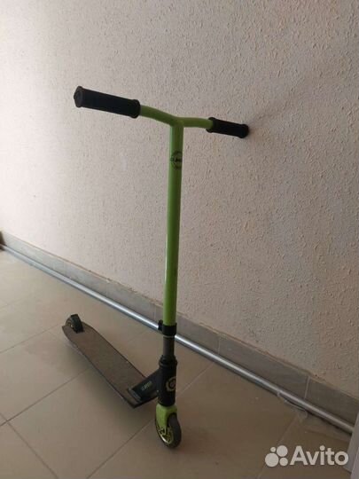 Трюковой самокат