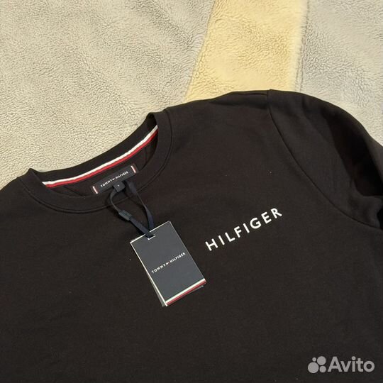 Свитшот Tommy Hilfiger оригинал M,L,XL,XXL Европа