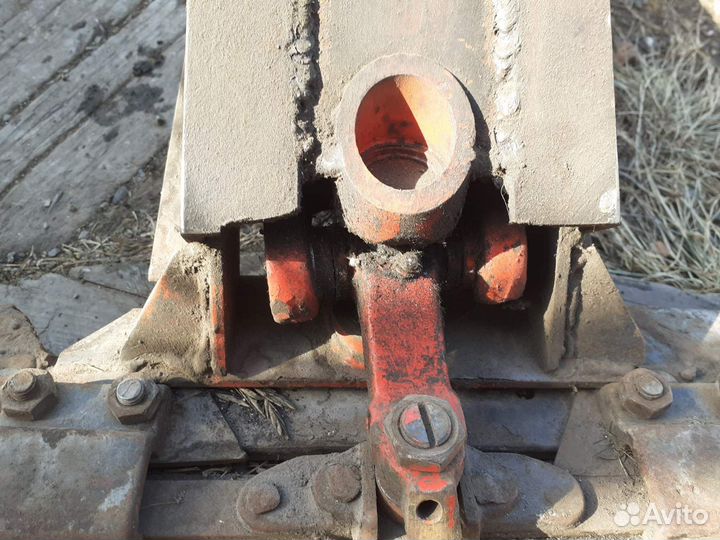 Продам косилку навесную кн-1