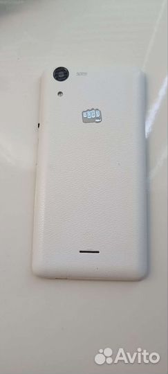 Micromax Q340, 8 ГБ
