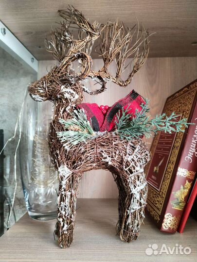 Фигурка оленя