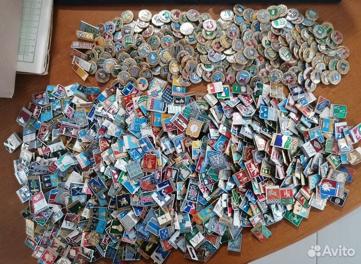 Значки СССР гербы