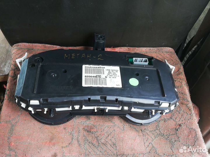 Панель приборов Рено Меган 2