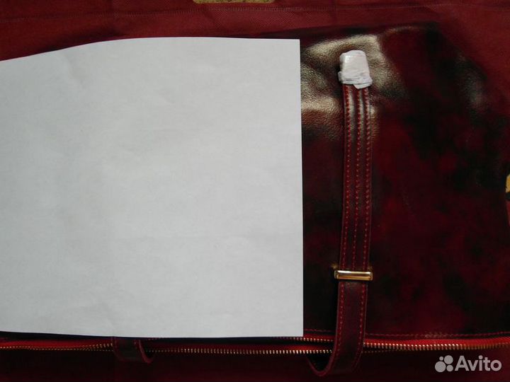 Новая. Сумочка. Кожа. А4