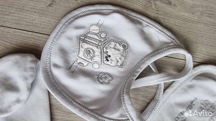 Комплект на выписку или на крестины