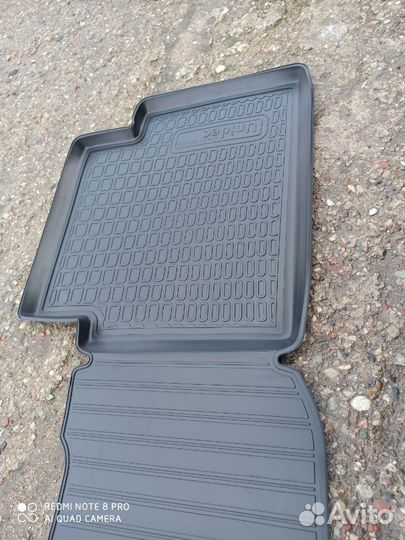 Коврики задние Ниссан Кашкай +2