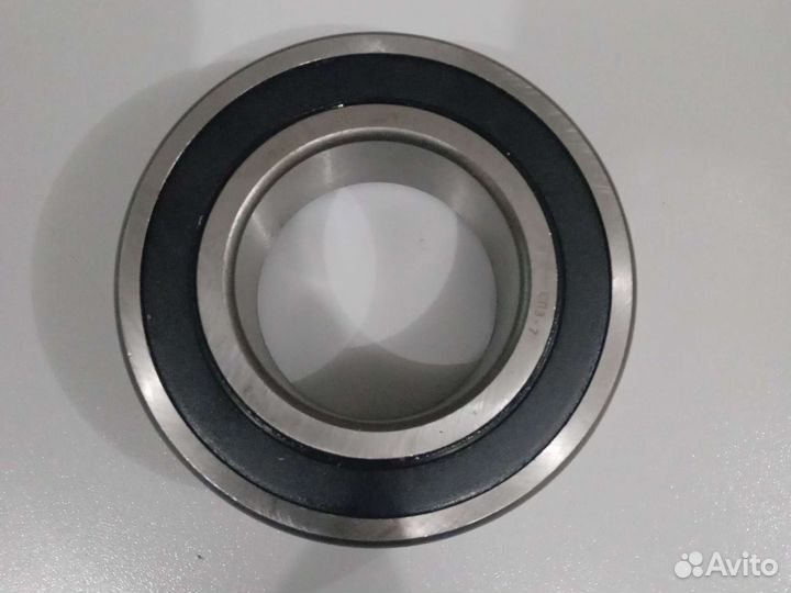 Продам подшипник 3212 (3056212)