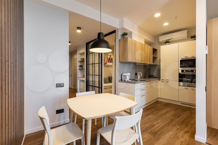 2-к. квартира, 60 м², 10/16 эт.