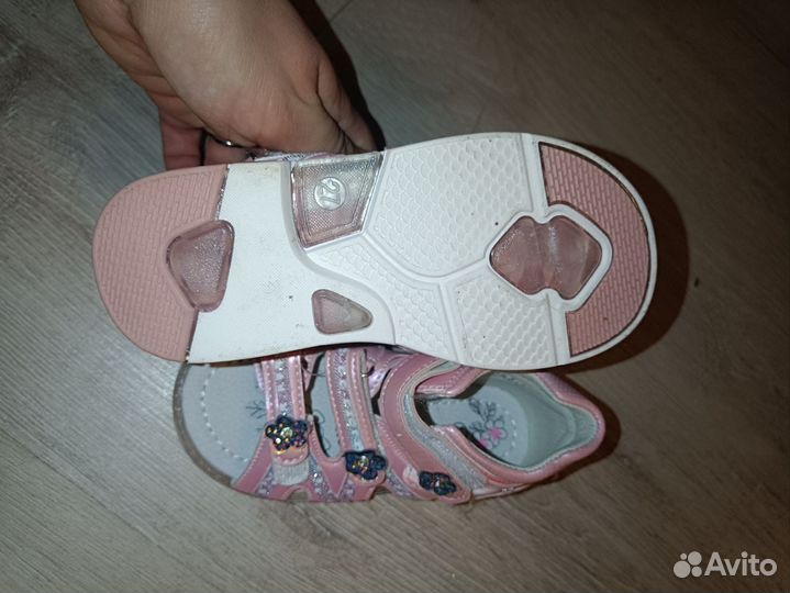 Сандалии для девочки 27 размер