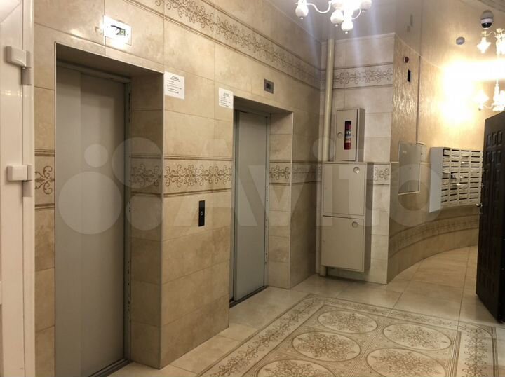 2-к. квартира, 52 м², 5/17 эт.