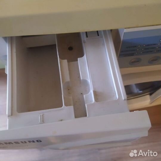 Стиральная машина продаю