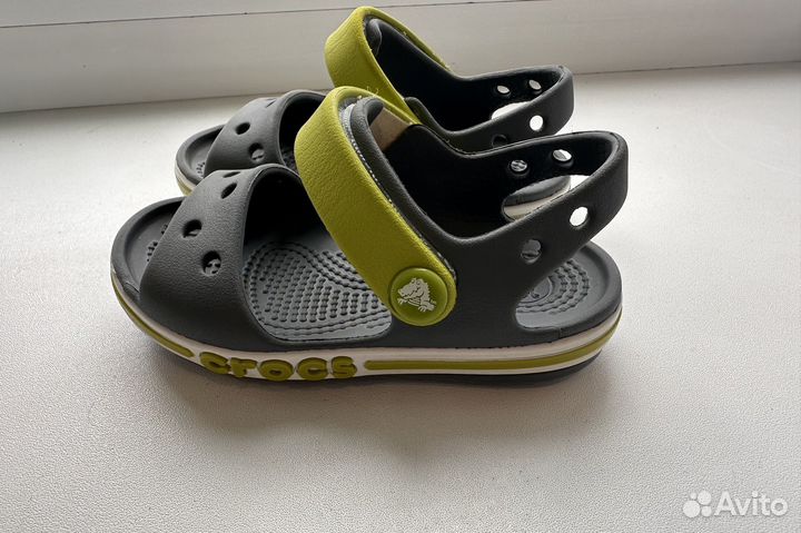 Сандали crocs c6