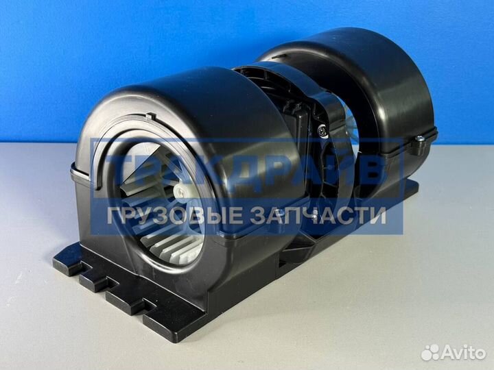 Мотор отопителя грузивиков Ман