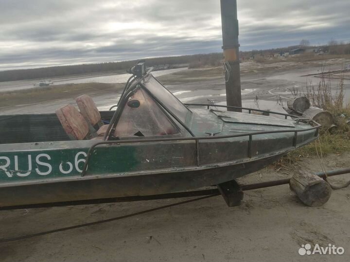 Лодка обь м