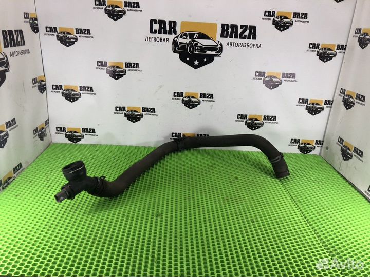 Патрубок радиатора нижний