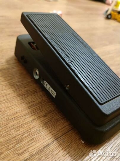 Педаль для электрогитары Вау Dunlop 95Q Cry Baby