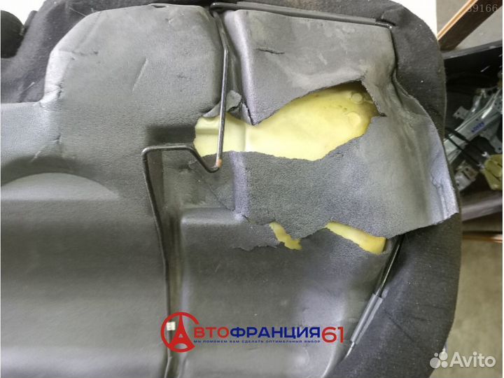 Сиденье заднее, 893070712R renault megane 3, 30390