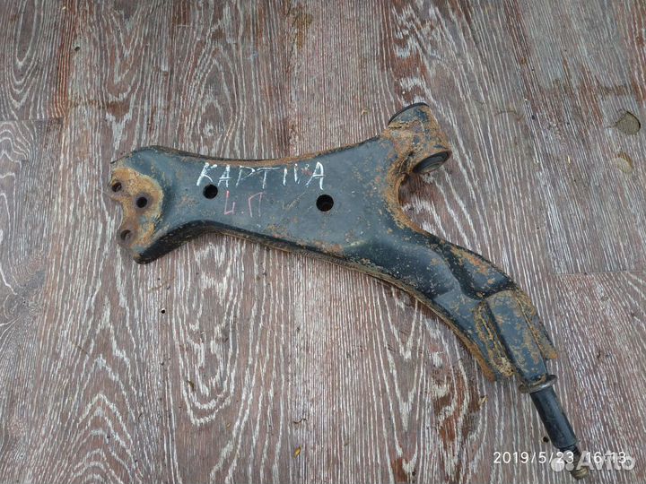 Рычаг передний левый для Chevrolet Captiva (C100)