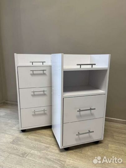 Педикюрная тележка с бортиками и ручкой, 2 ящика