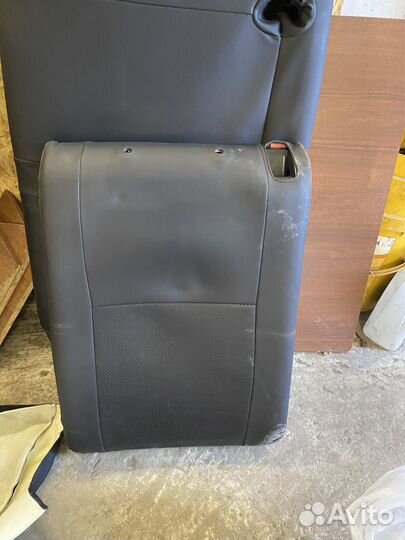 Заднее сиденье volkswagen