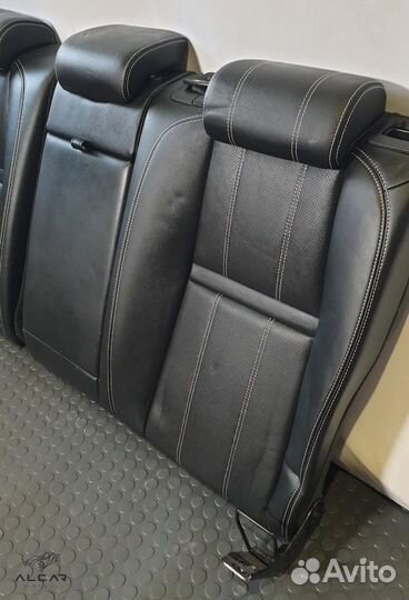 Сиденье заднее Land Rover Range Rover Velar L560