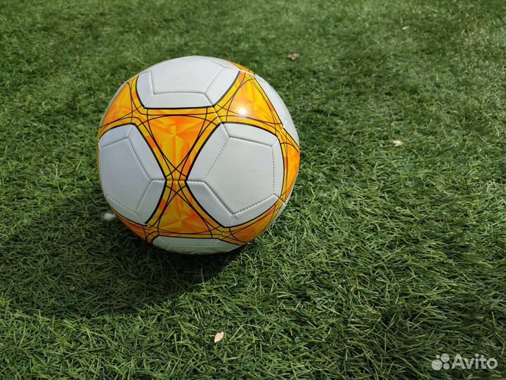 Футбольный мяч размер 5