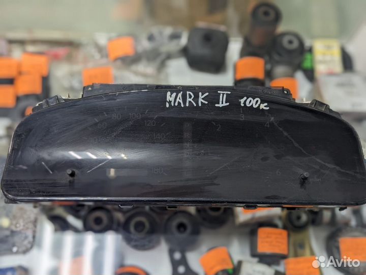 Панель приборов Toyota Marc2