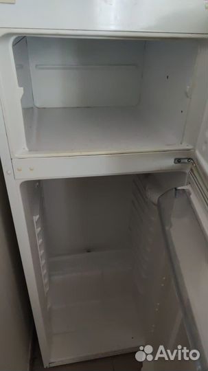 Стиральная машина, холодильник, микроволновка