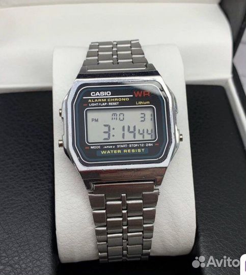 Часы casio