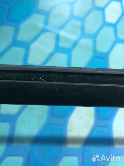 Молдинг двери передней левой верх 3C4837477