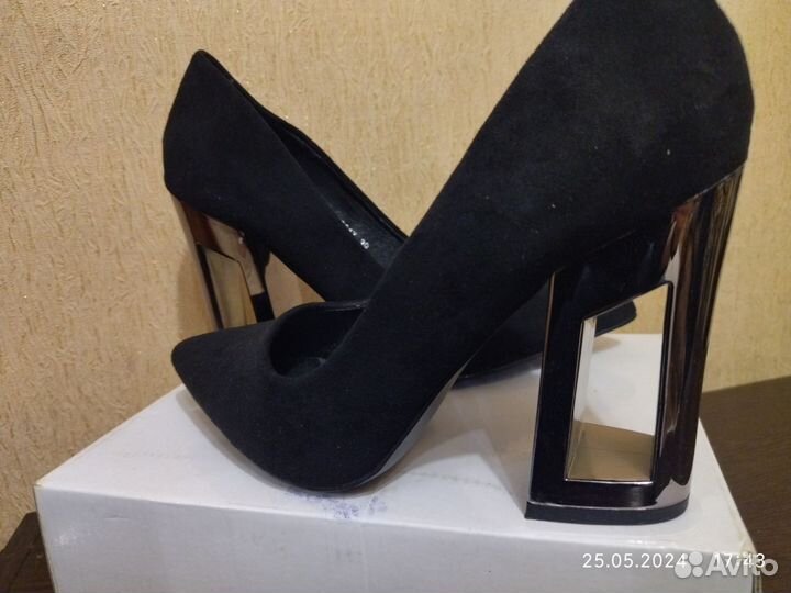 Туфли женские 39 размер