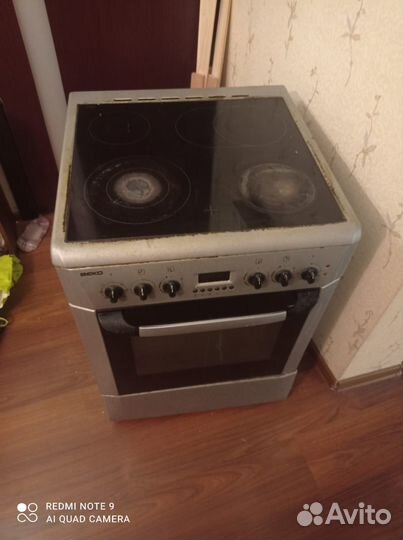 Электроплита веко с духовкой