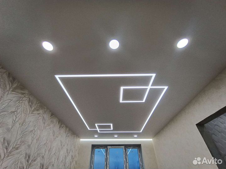 Натяжные потолки. Слив воды с натяжного потолка