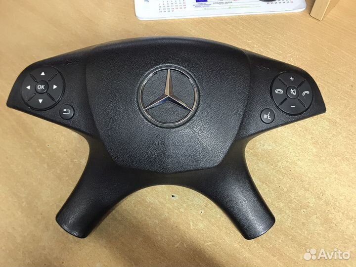 Мерседес w204 крышка в руль аирбег