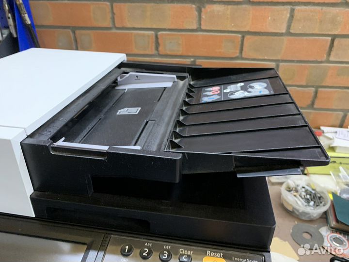 Лазерный мфу kyocera M2735 dw принтер А4